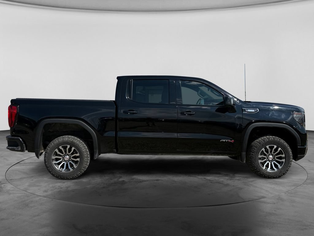 Used 2023 GMC Sierra 1500 AT4 w/ AT4 Preferred Package AWD/4WD image 11