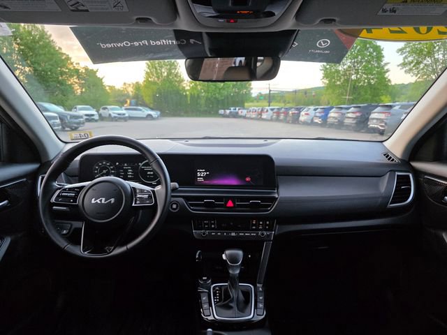 Certified 2024 Kia Seltos EX AWD/4WD image 18