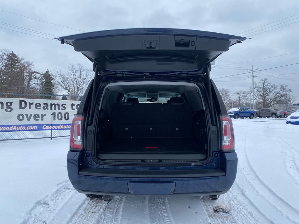 Used 2018 GMC Yukon XL SLT w/ Premium Edition image 4