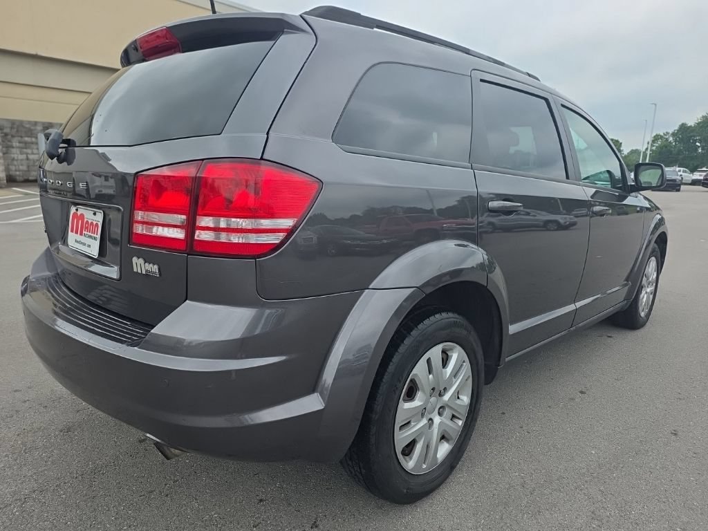 Used 2020 Dodge Journey SE FWD image 5