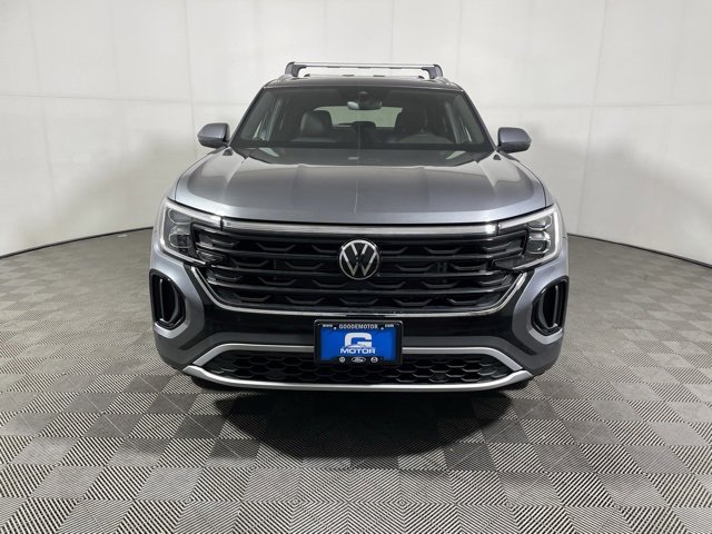 New 2025 Volkswagen Atlas Cross Sport SE image 3