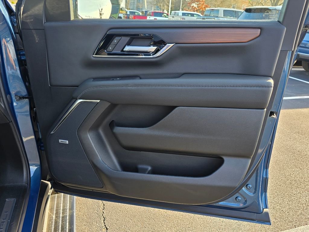 New 2026 GMC Yukon Denali w/ Denali Reserve Package image 38