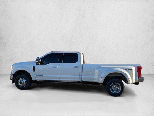 Used 2017 Ford F350 Lariat w/ Lariat Ultimate Package AWD/4WD image 8