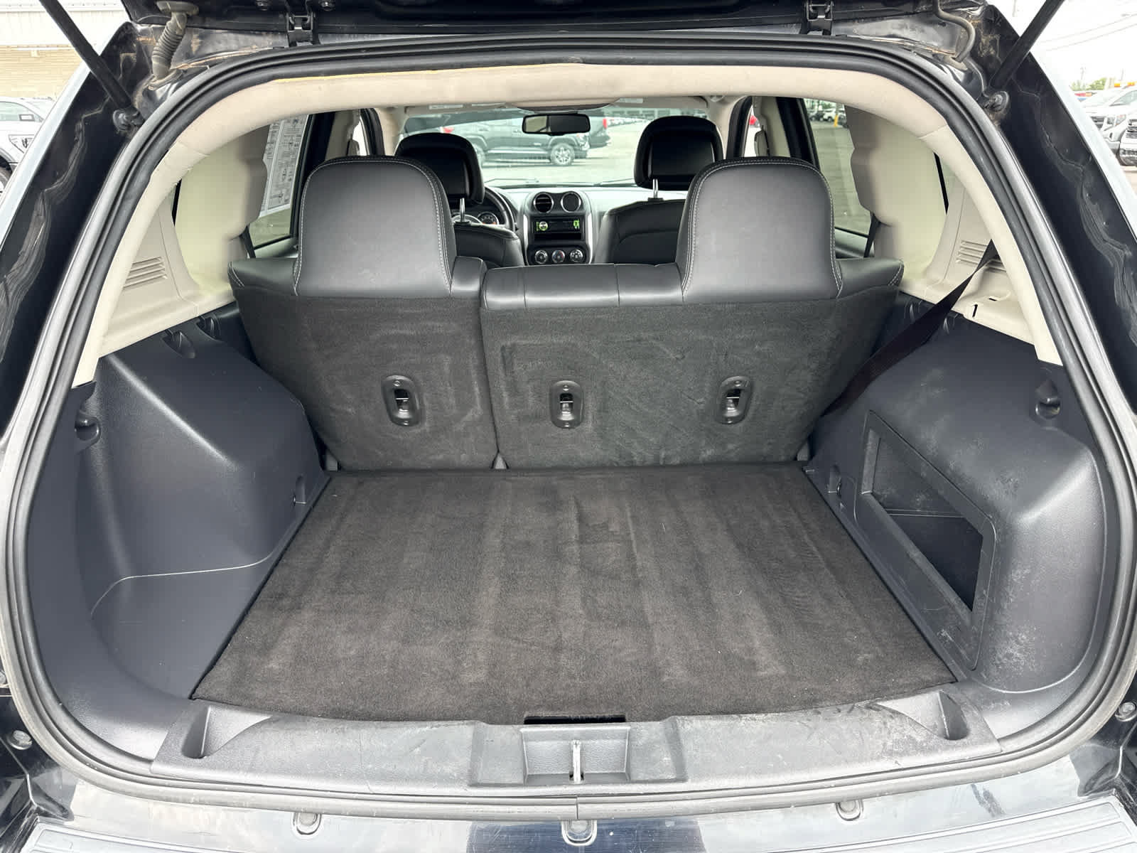 Used 2015 Jeep Compass Latitude AWD/4WD image 20