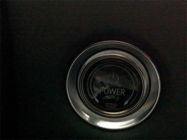 Used 2023 Cadillac Lyriq 2WD image 27