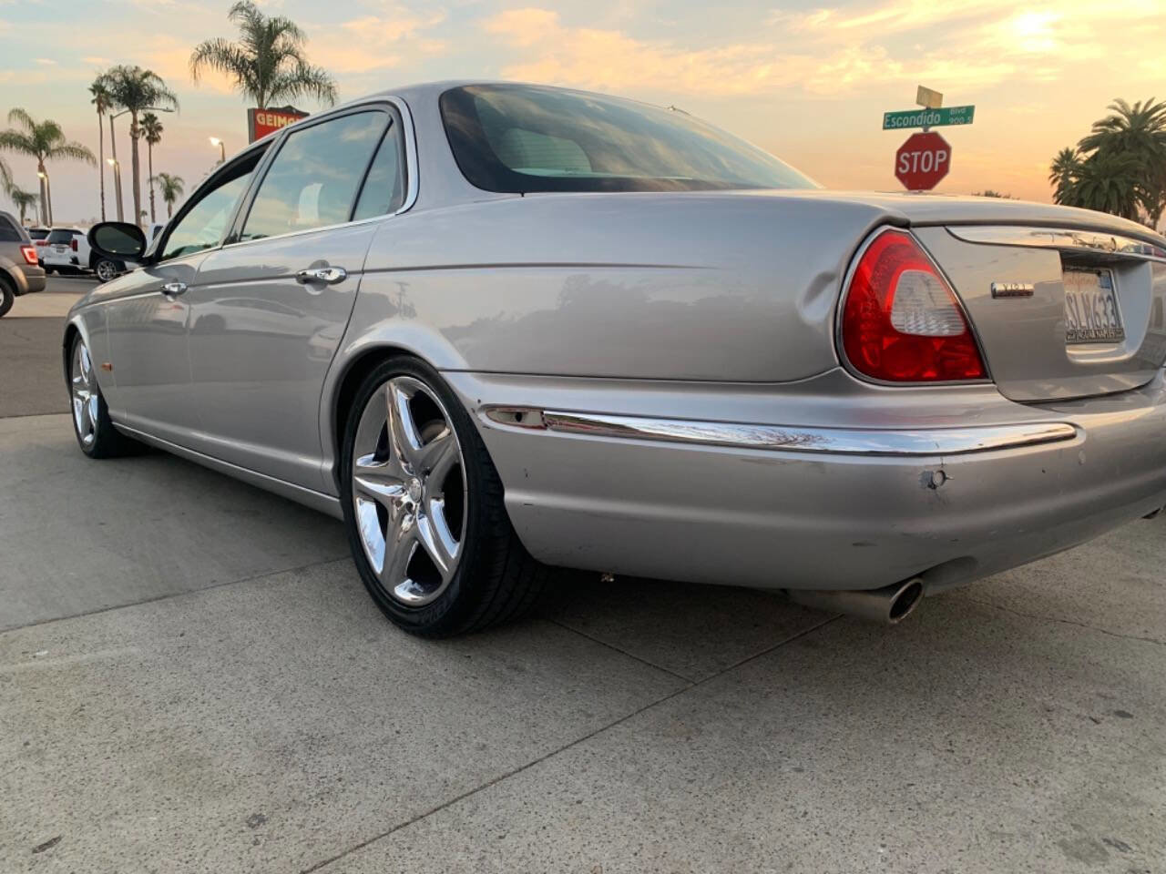 Used 2006 Jaguar XJ8 RWD image 6