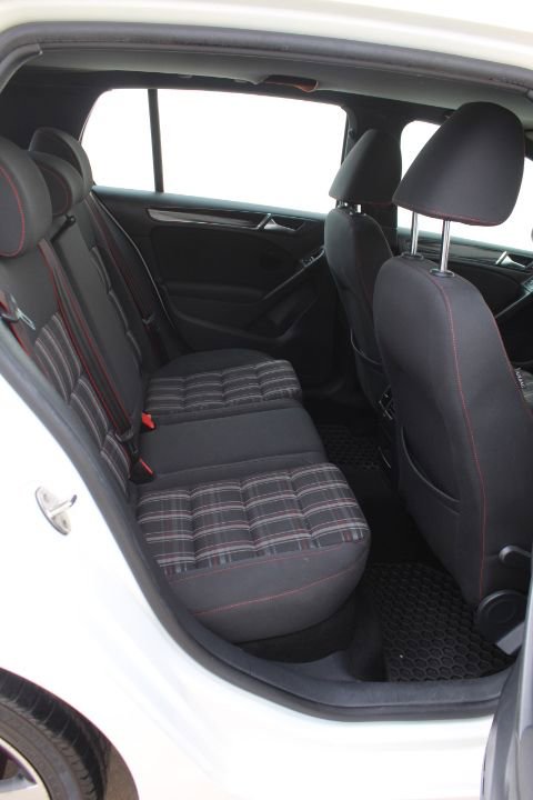 Used 2014 Volkswagen GTI Wolfsburg Edition image 15