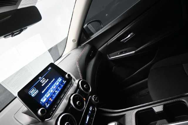 Used 2021 Nissan Sentra SR w/ Electronics Package FWD image 19