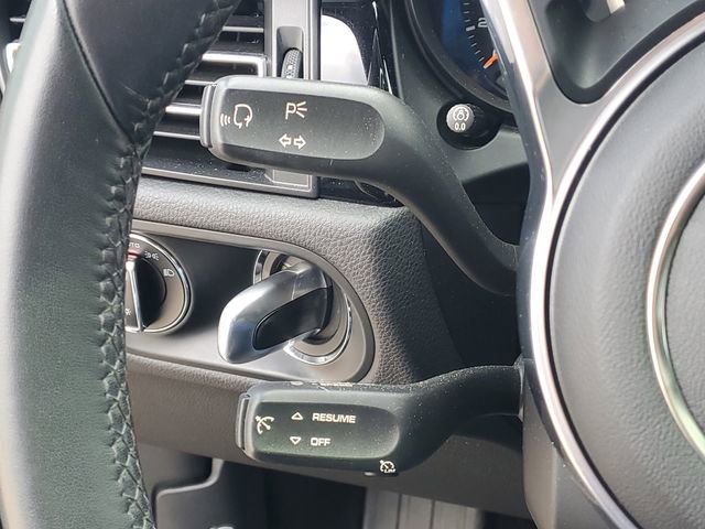Used 2019 Porsche Macan AWD/4WD image 22