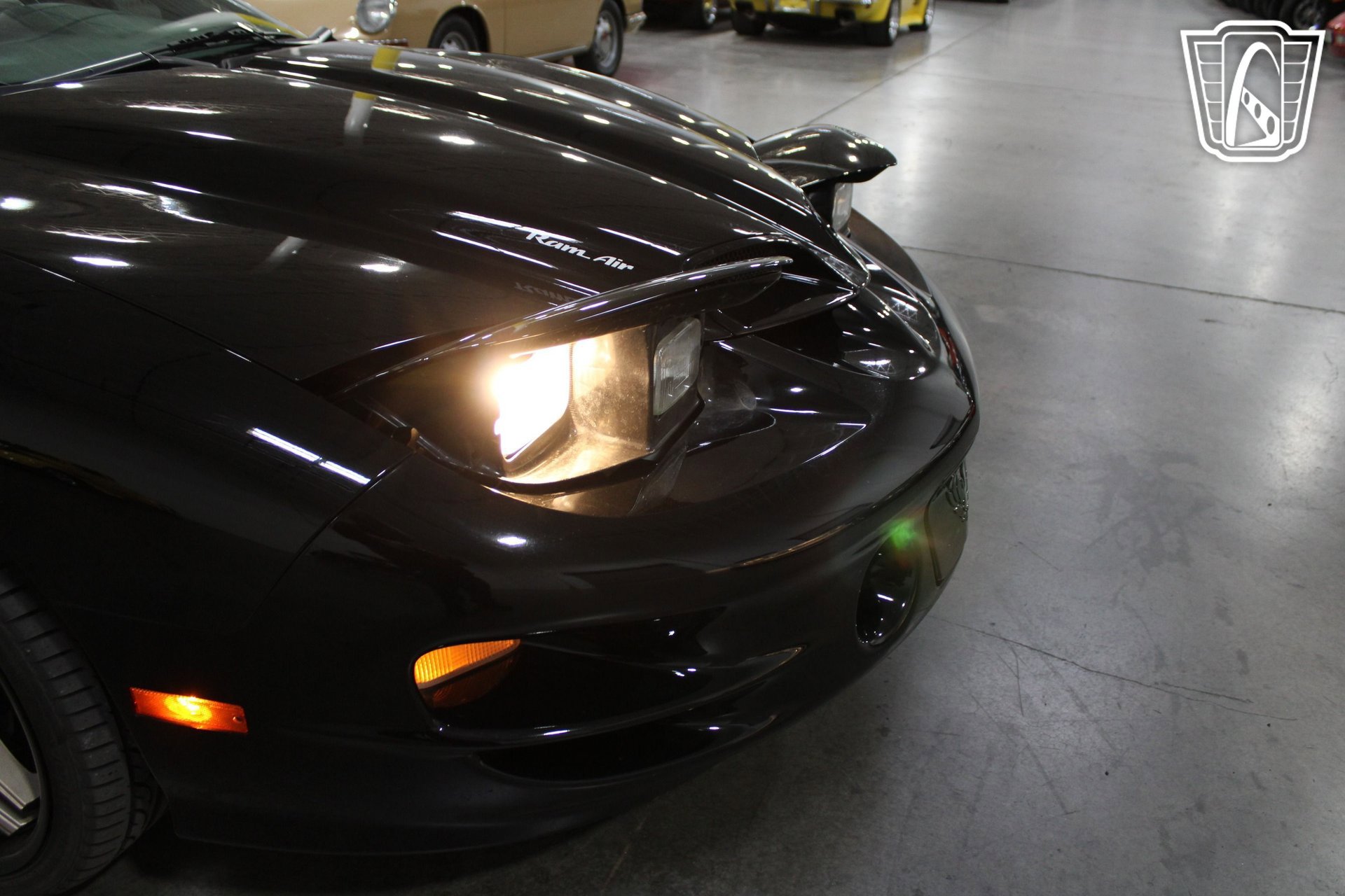 Used 1999 Pontiac Firebird Formula RWD image 35