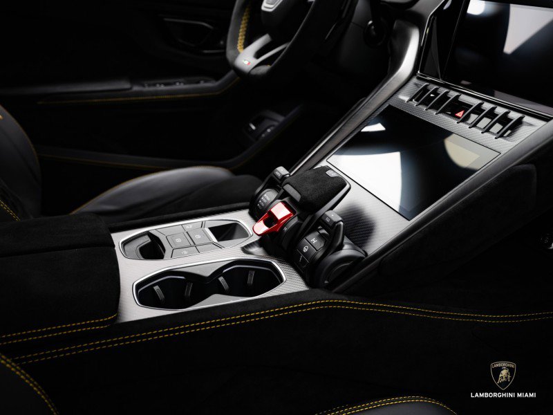 Used 2024 Lamborghini Urus Performante image 57
