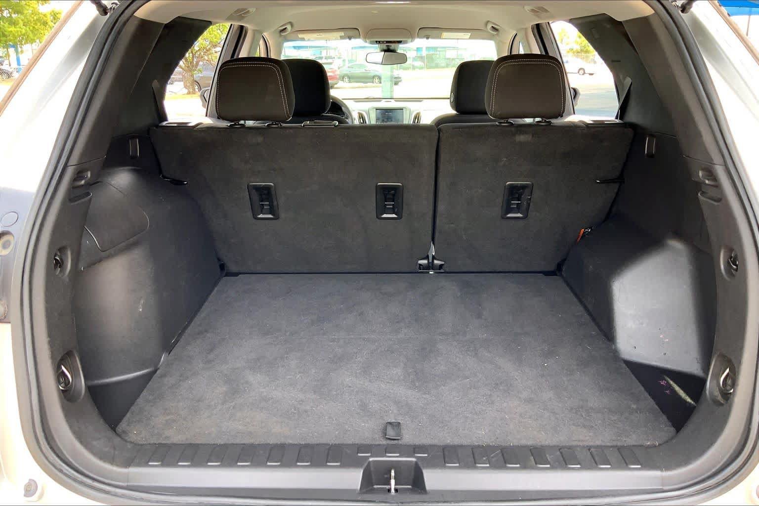 Used 2021 Chevrolet Equinox LS w/ LS Convenience Package FWD image 33