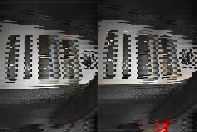 Used 2011 Chevrolet Silverado 2500 LT w/ Interior Plus Package image 23