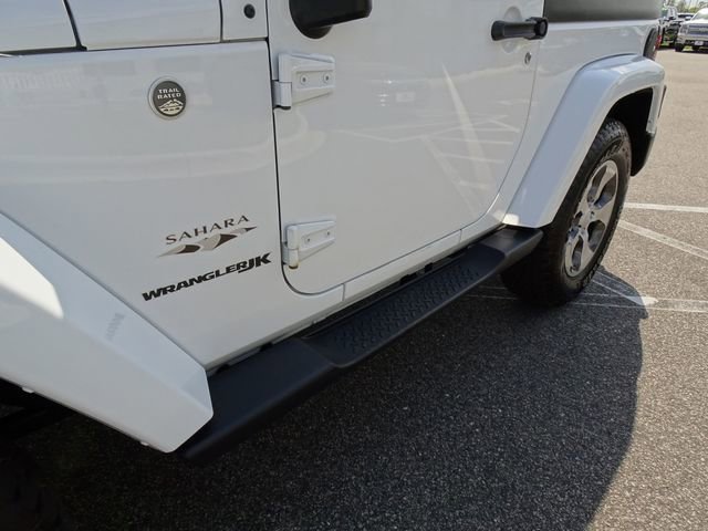 Used 2018 Jeep Wrangler Sahara image 30
