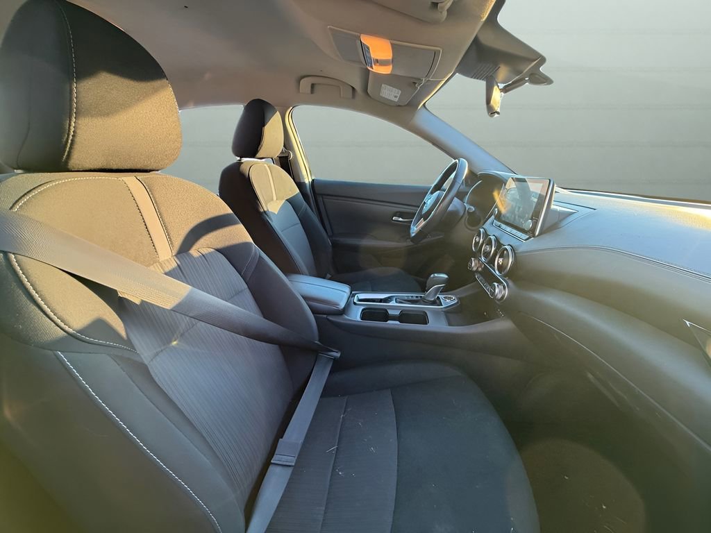 Used 2021 Nissan Sentra SV image 17