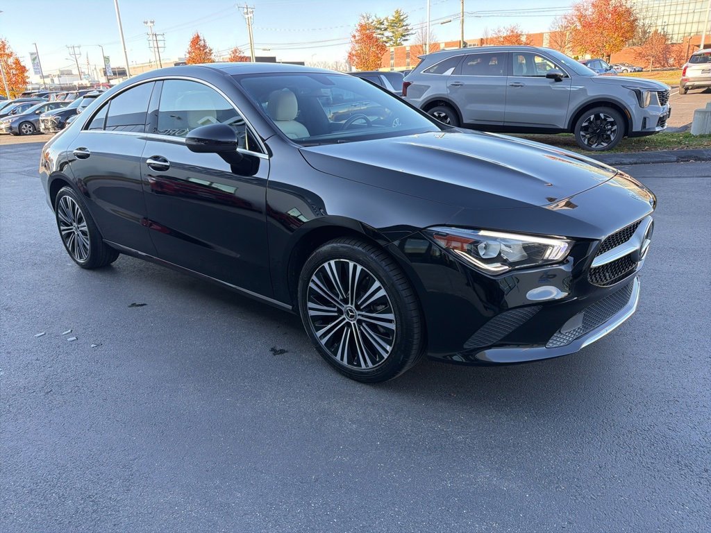 Used 2023 Mercedes-Benz CLA 250 4MATIC w/ Premium Package image 4