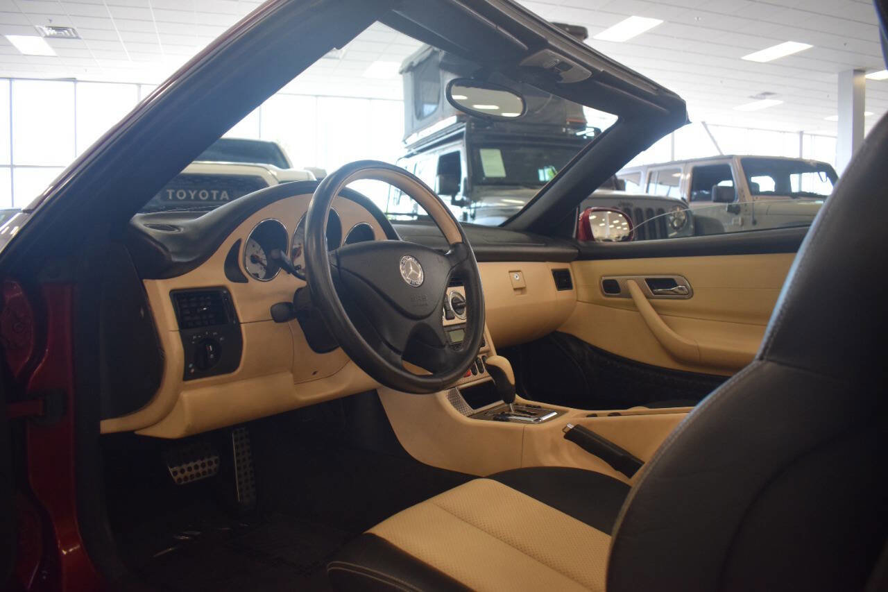 Used 2004 Mercedes-Benz SLK 230 image 51