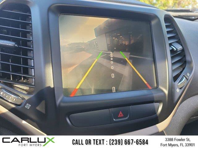 Used 2017 Jeep Cherokee High Altitude AWD/4WD image 30