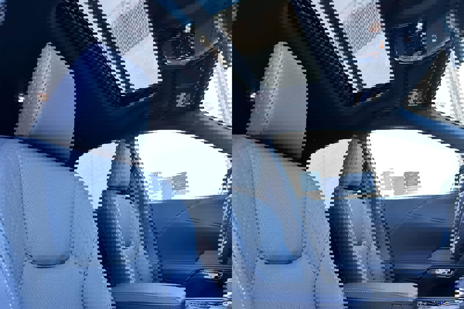 Certified 2025 Lexus RX 350h w/ Convenience Package image 18