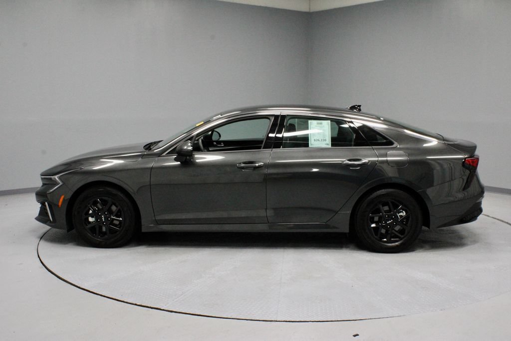 Used 2025 Kia K5 LXS FWD image 6