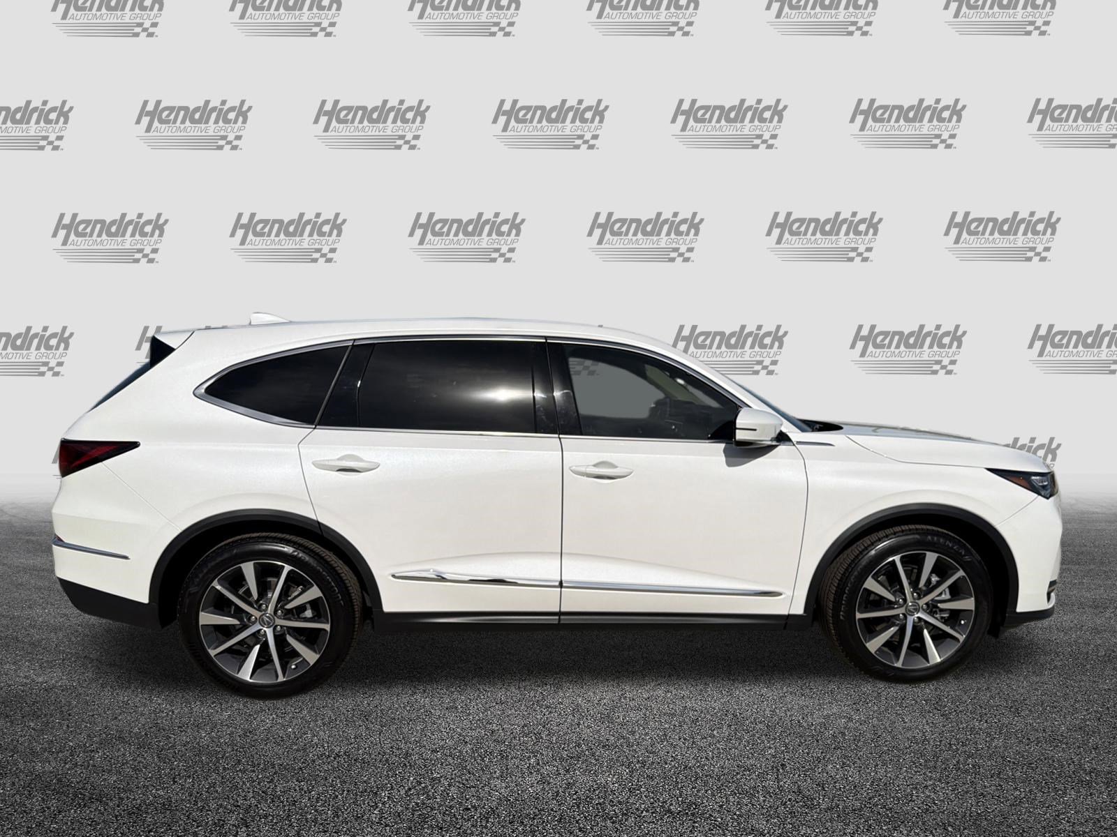 Certified 2026 Acura MDX w/Technology Package image 11
