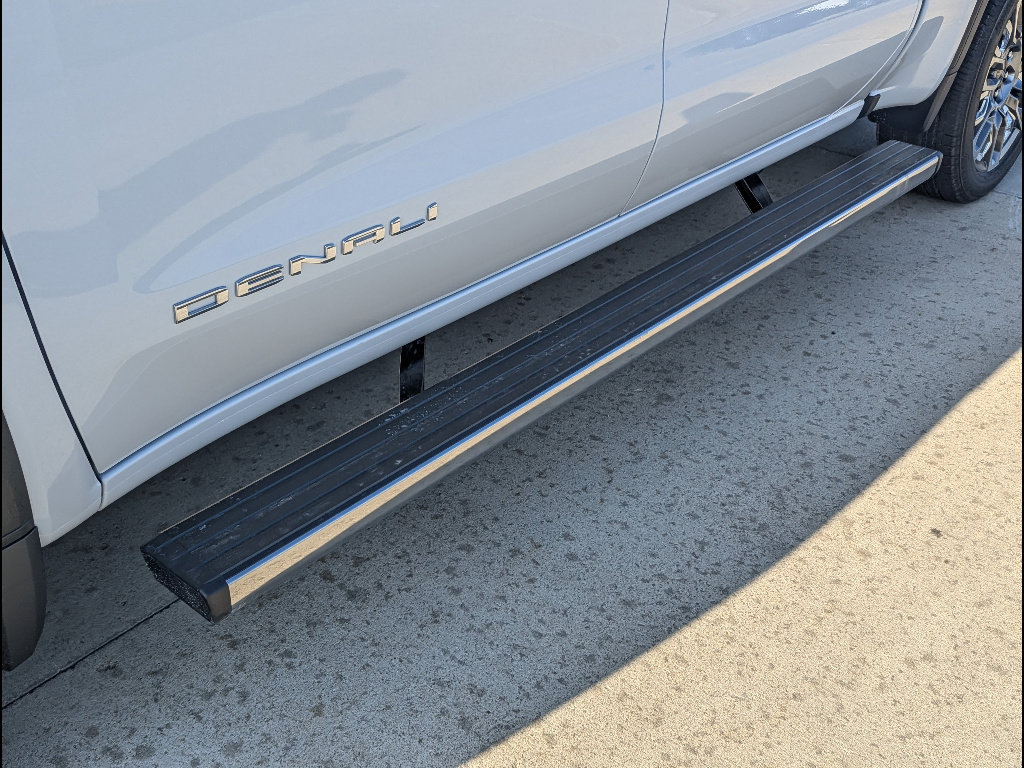 New 2026 GMC Sierra 1500 Denali Ultimate AWD/4WD image 12