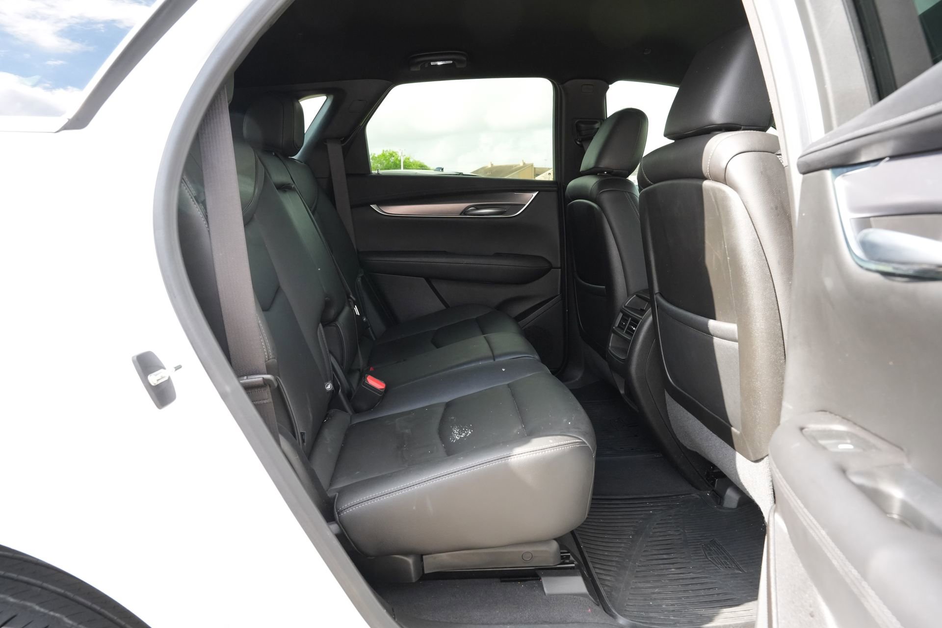 Certified 2024 Cadillac XT5 Luxury image 24