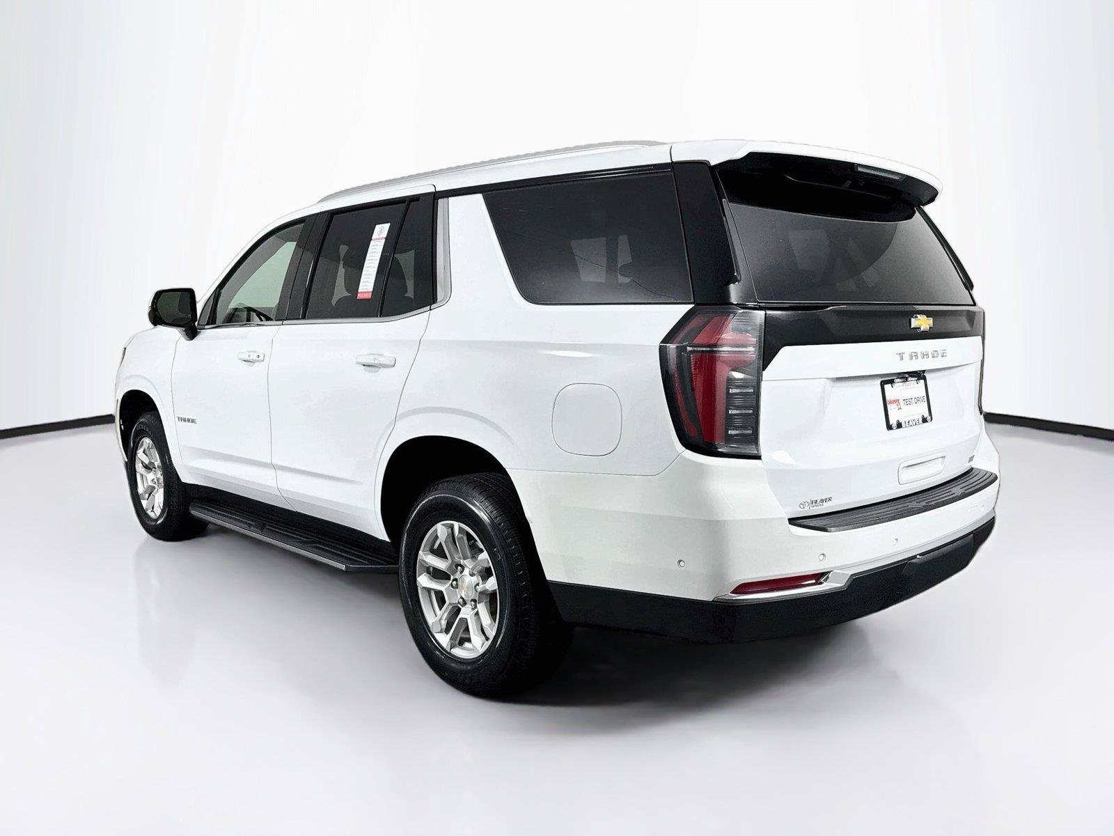 Used 2025 Chevrolet Tahoe LT RWD image 13
