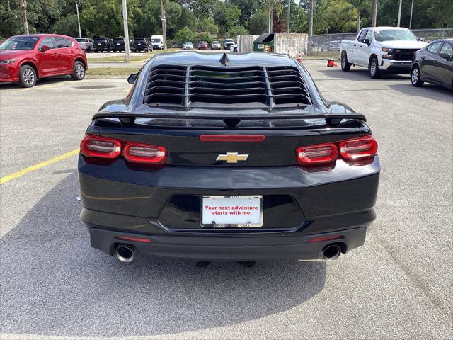 Used 2020 Chevrolet Camaro LT w/ Technology Package RWD image 7