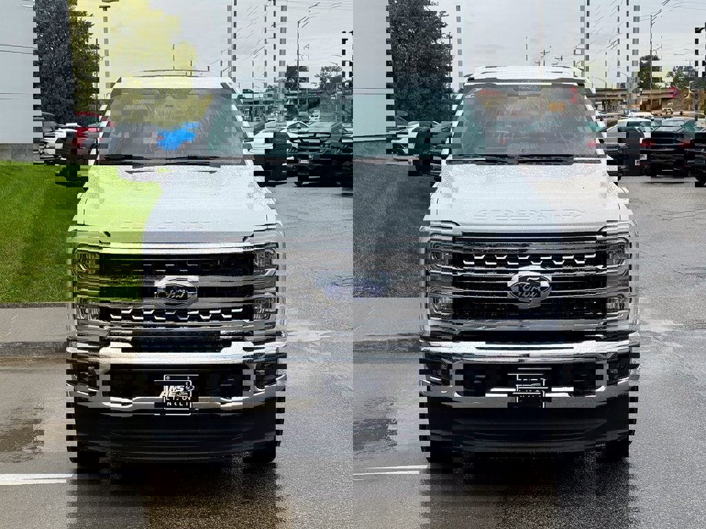 New 2026 Ford F350 Lariat image 7