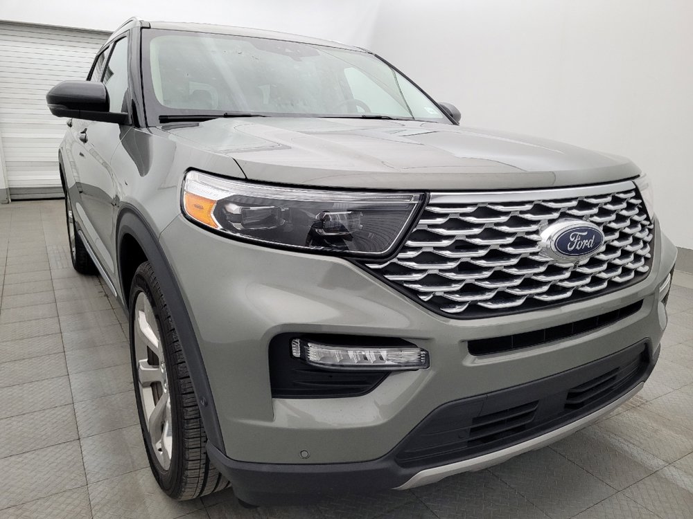 Used 2020 Ford Explorer Platinum w/ Premium Technology Package AWD/4WD image 13