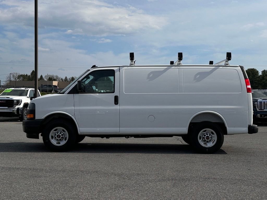 New 2025 GMC Savana 2500 w/ Driver Convenience Package RWD image 6