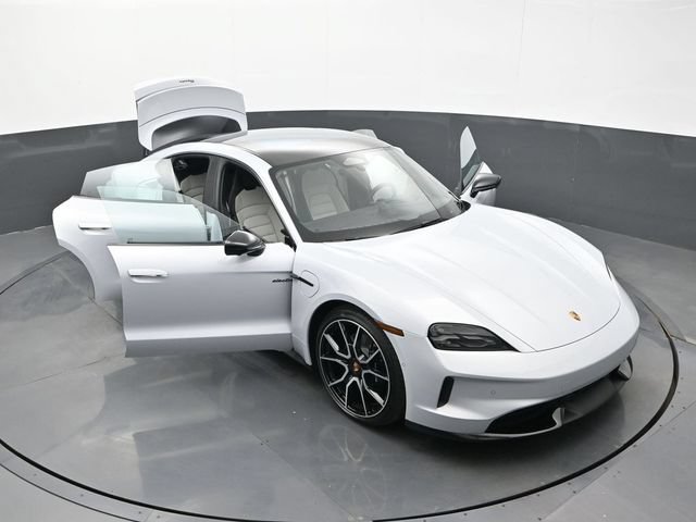 New 2026 Porsche Taycan RWD image 34