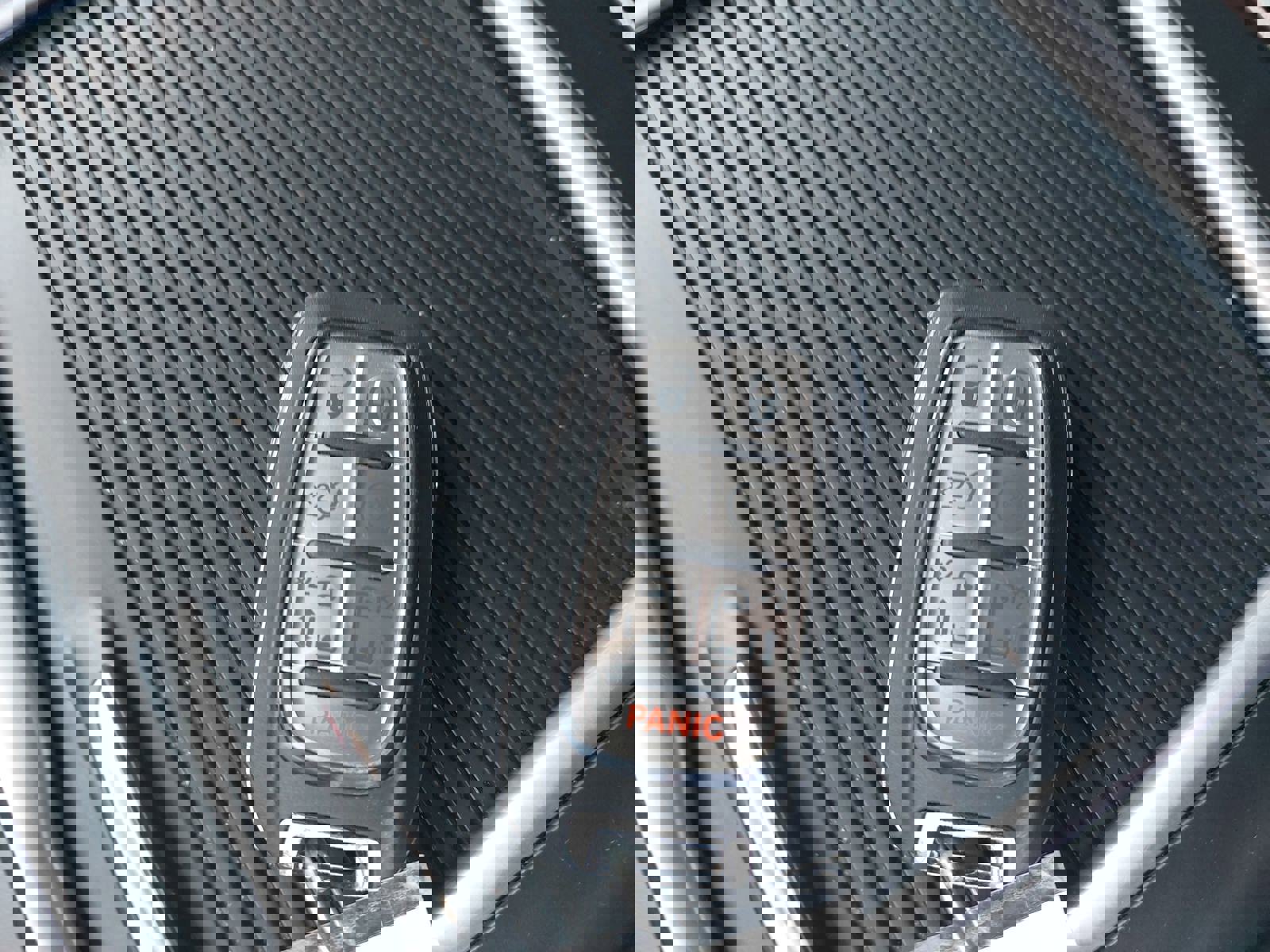 Used 2024 Chrysler Pacifica Select image 37