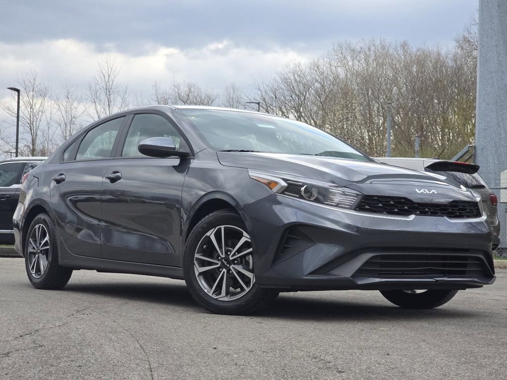Used 2024 Kia Forte LXS image 1