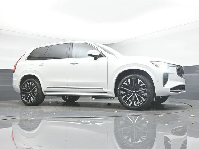 New 2026 Volvo XC90 B6 Ultra w/ Protection Package image 38
