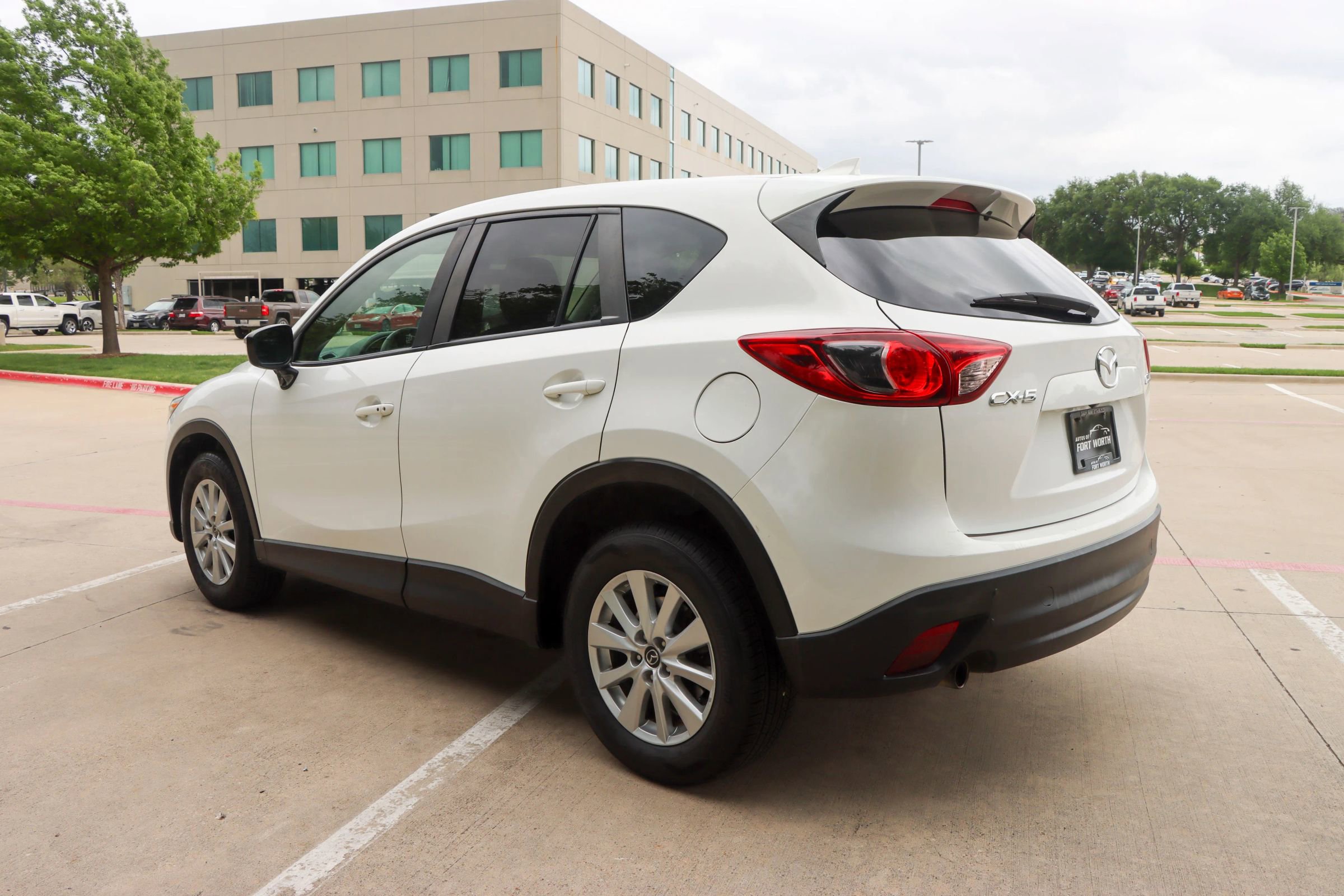 Used 2016 MAZDA CX-5 Touring image 5
