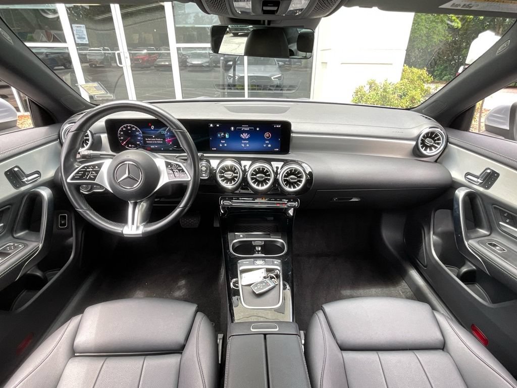 Used 2025 Mercedes-Benz CLA 250 image 19