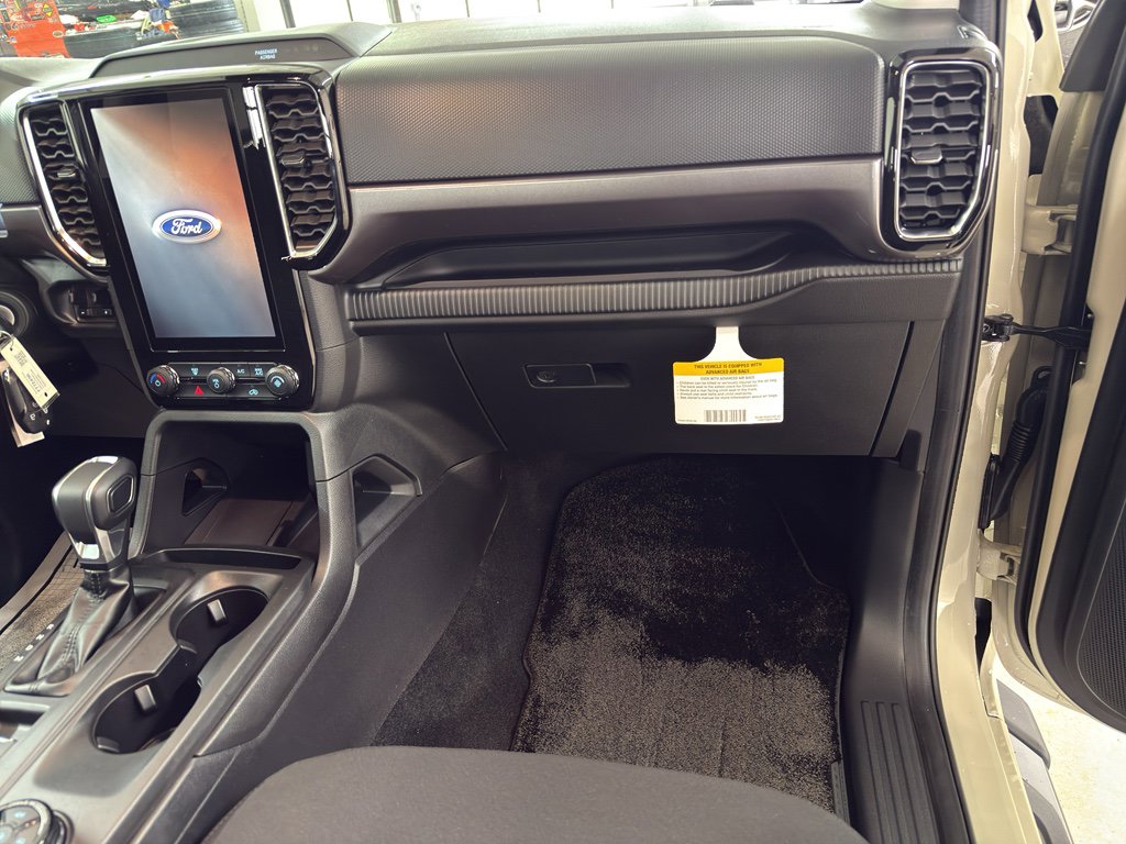 New 2025 Ford Ranger XLT image 32
