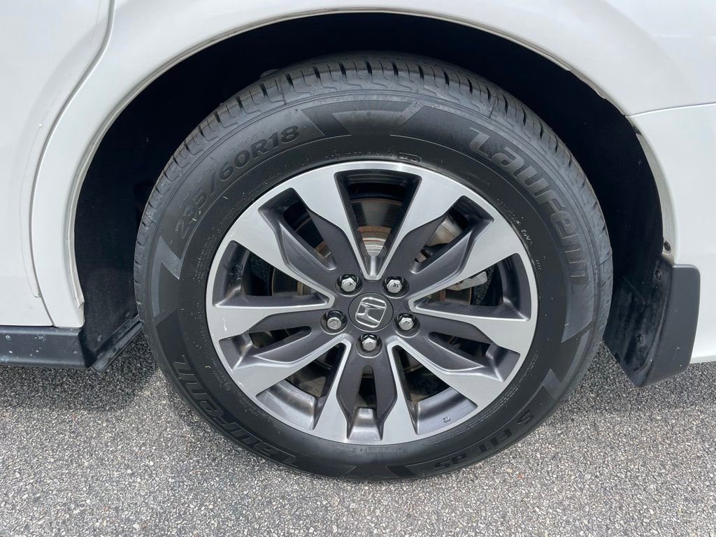 Certified 2024 Honda Odyssey EX-L image 44