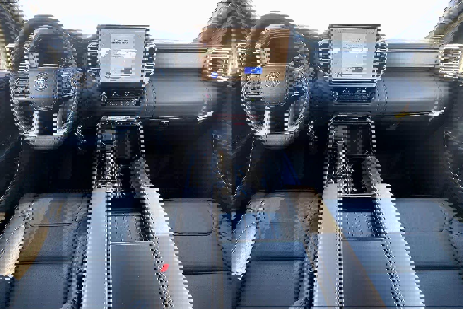 New 2026 Toyota Tundra Platinum image 5