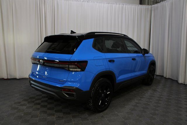 New 2026 Volkswagen Taos SE AWD/4WD image 19