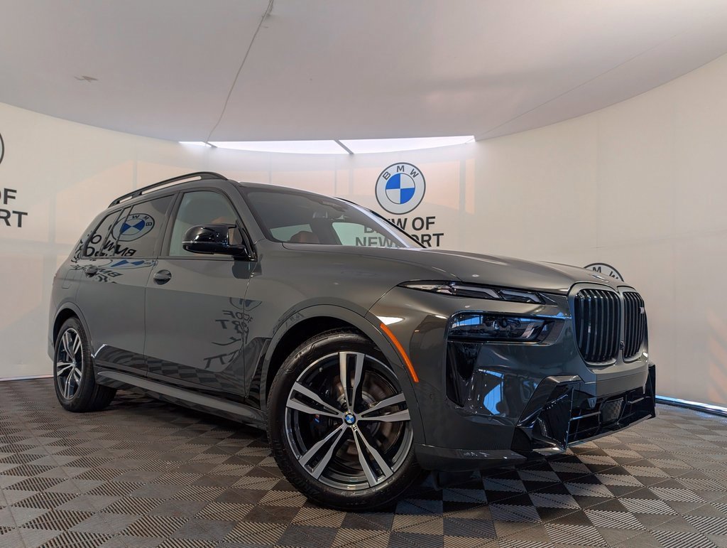 New 2026 BMW X7 M60i image 3