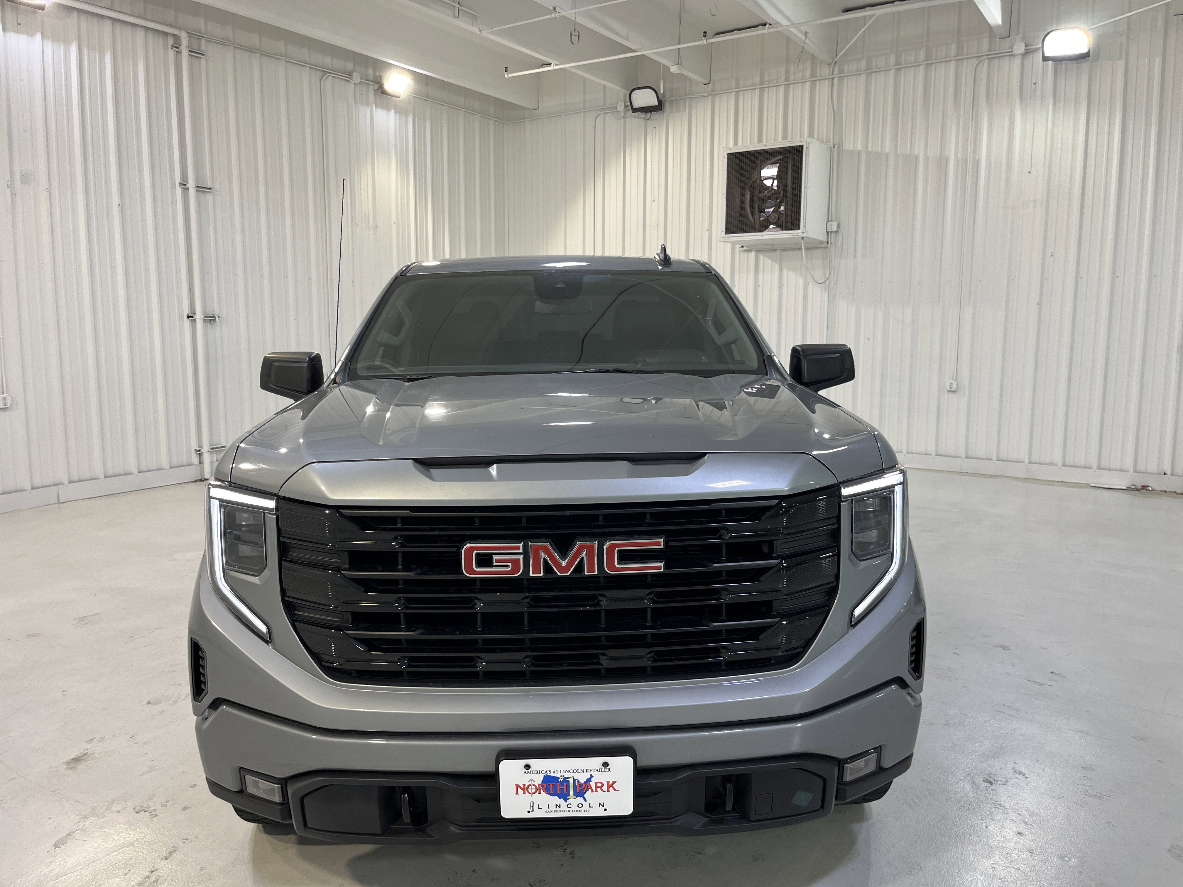 Used 2023 GMC Sierra 1500 Elevation w/ X31 Off-Road Package image 28