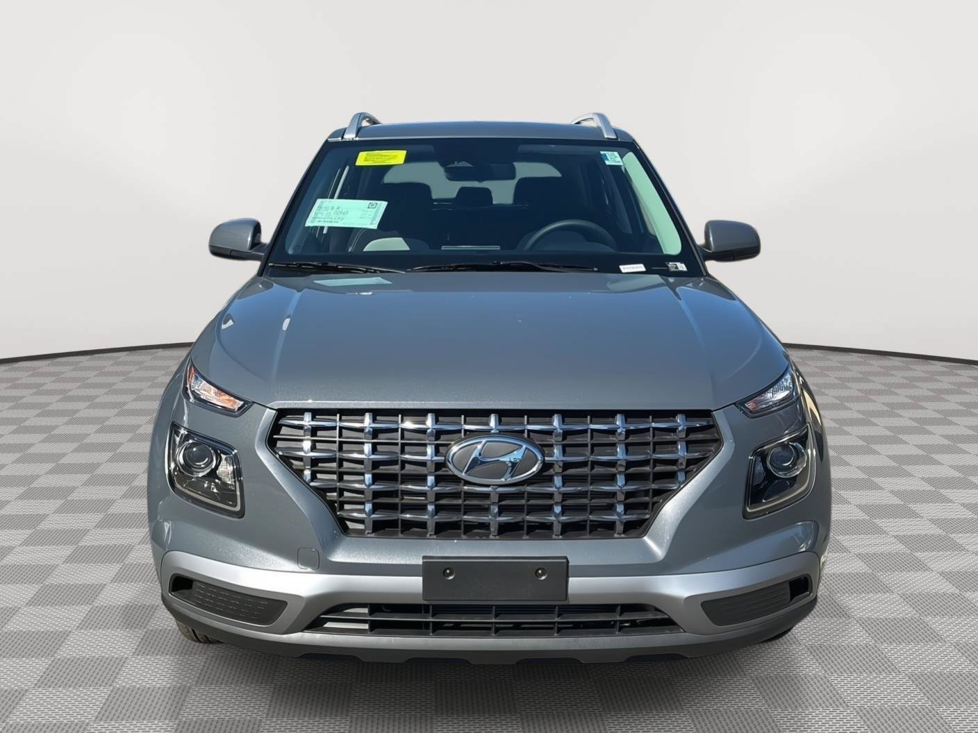 New 2026 Hyundai Venue SEL FWD image 2