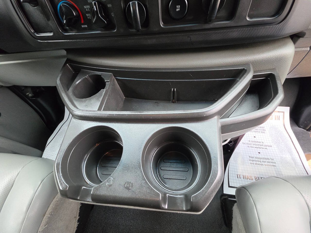 Used 2014 Ford E-350 and Econoline 350 Super Duty RWD image 22