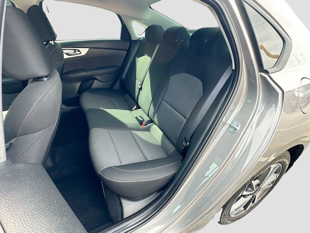 Certified 2023 Kia Forte LXS w/ LXS Technology Package FWD image 22
