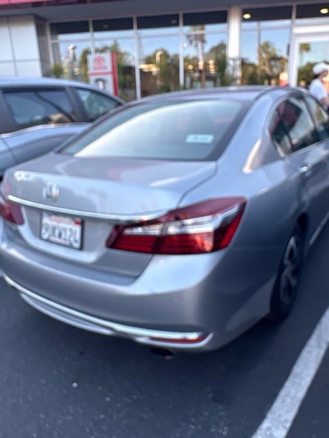 Used 2017 Honda Accord LX image 2
