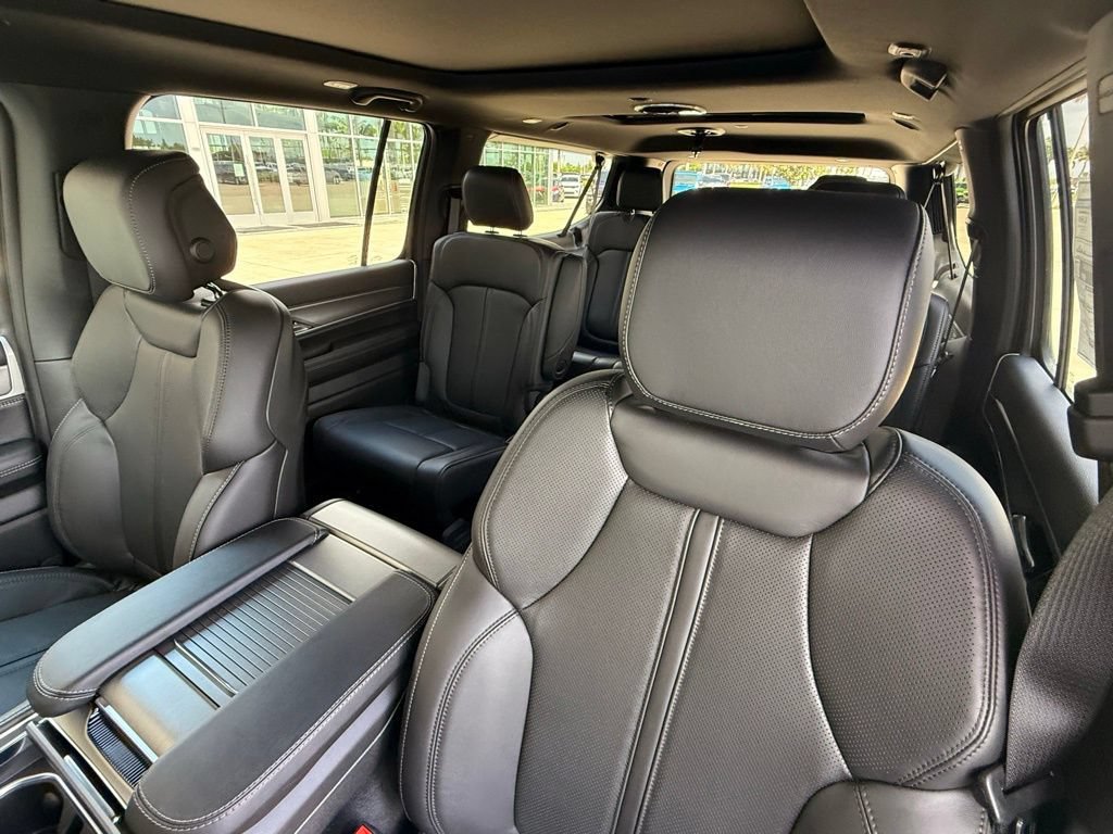 New 2026 Jeep Grand Wagoneer L 2WD w/ Premium Group I image 23