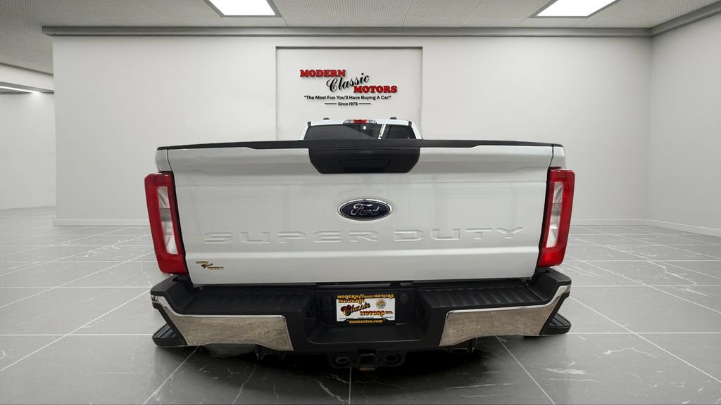 Used 2023 Ford F250 XL AWD/4WD image 4